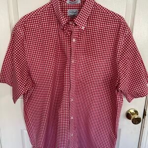 Walt Disney World  Red Plaid Short Sleeve ButtonUp Mickey Logo Size M e2‎
